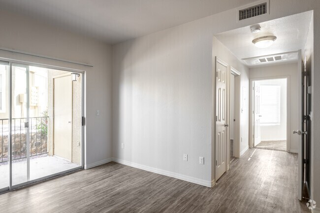 2BR, 1BA - 815SF - Sala de estar - Cuestas