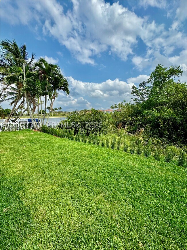 Foto del edificio - 14974 SW 18th Terrace