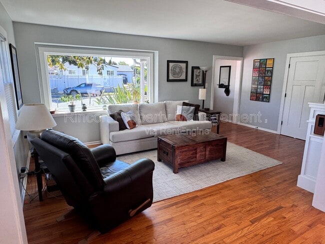 Foto del edificio - 517 Valmore Ave