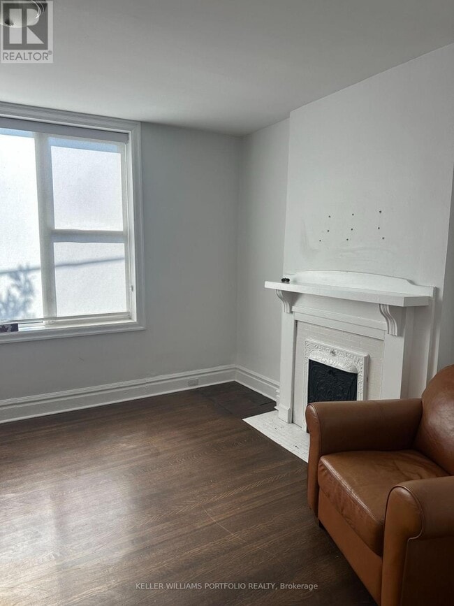 Building Photo - 345 A Roncesvalles Ave