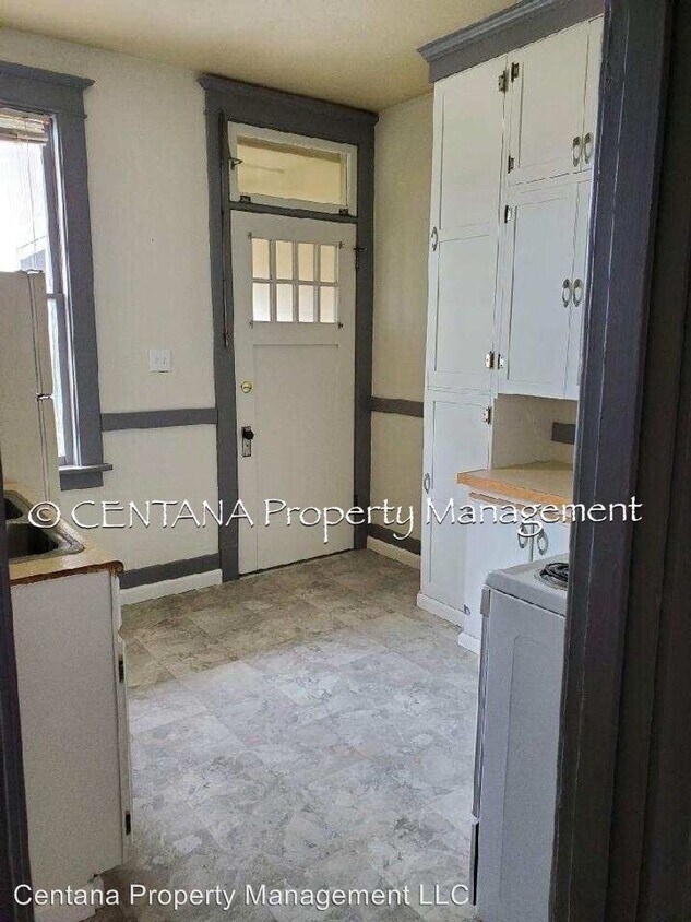 Foto del edificio - 808-814 W Broadway St