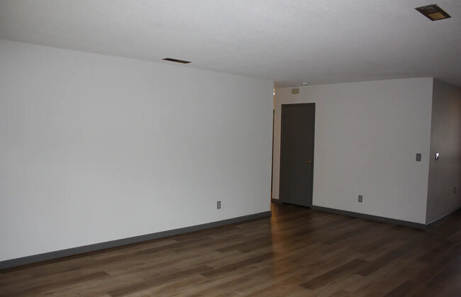 Foto del edificio - 3138 Princeton Ave