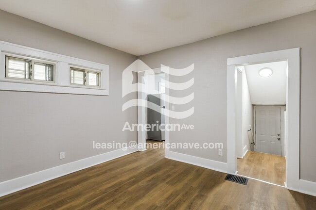 Building Photo - 38 N Pershing Ave