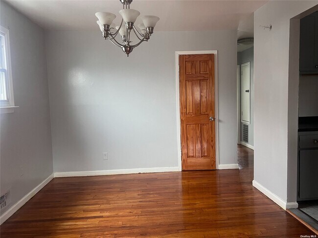 Foto del edificio - 142-31 131st Ave