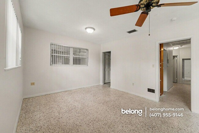 Building Photo - 1010 Glen Ridge Dr