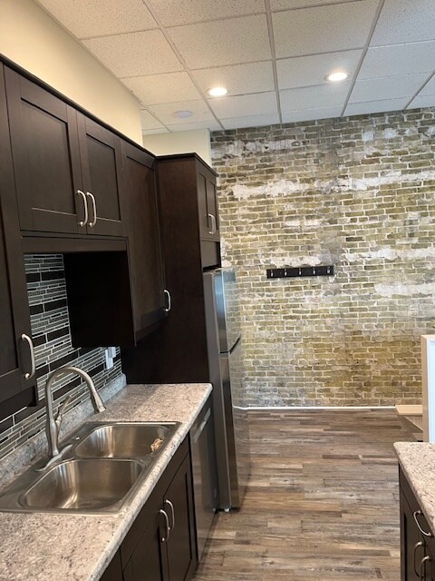 Kitchen - 516 N 8th St