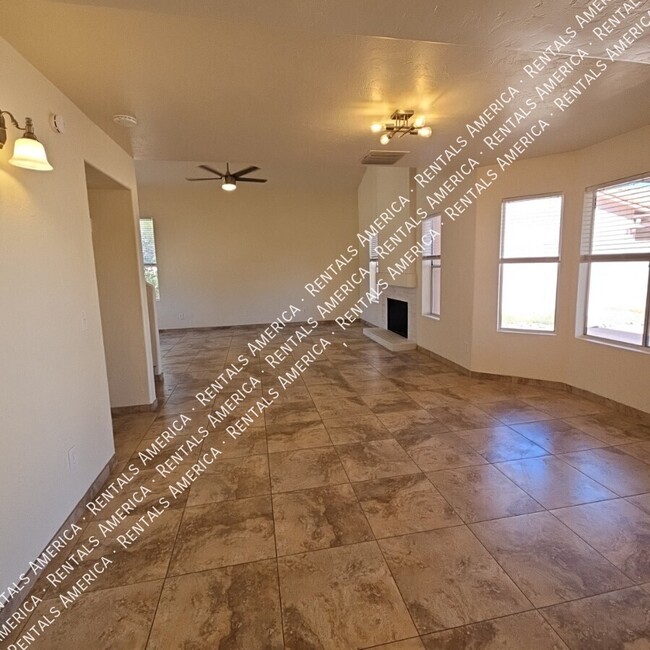 Foto del edificio - 3460 W Sky Ridge Loop