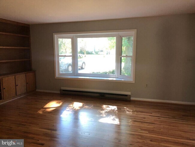 Foto del edificio - 93 Webhannet Dr