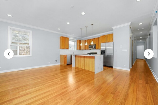 Building Photo - 1516 W 19th St