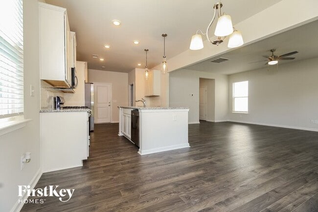 Building Photo - 306 Ashborne Ln