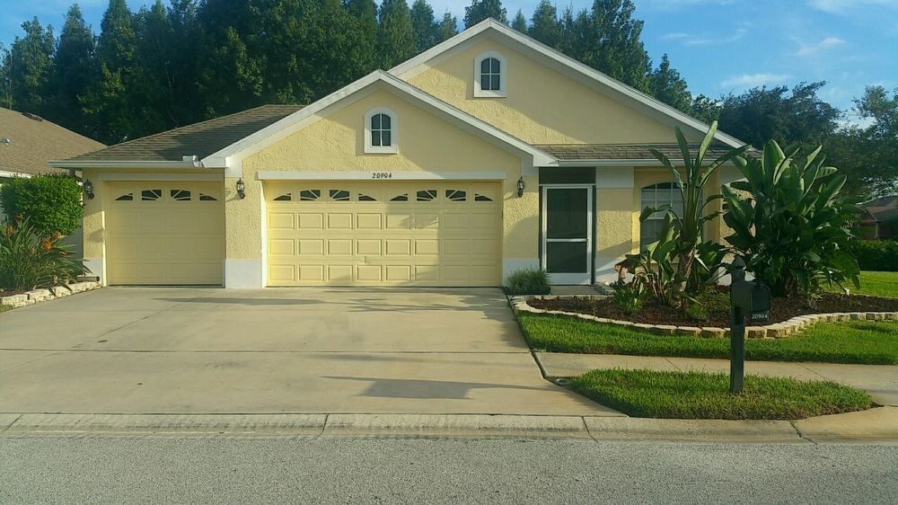 Primary Photo - 3/2 pool home in The Groves 55 community