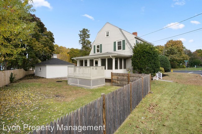 Building Photo - 4 br, 1.5 bath House - 307 Newman Ave