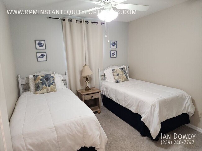 Foto del edificio - 1225 SW 33rd Terrace