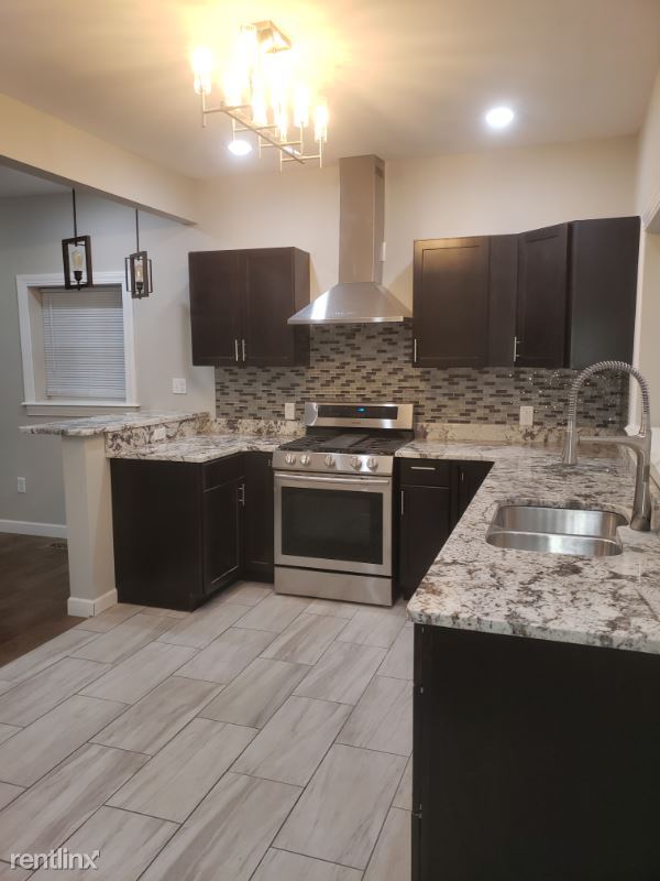 Foto del edificio - 2 br, 2 bath House - 3724 Salome Ave