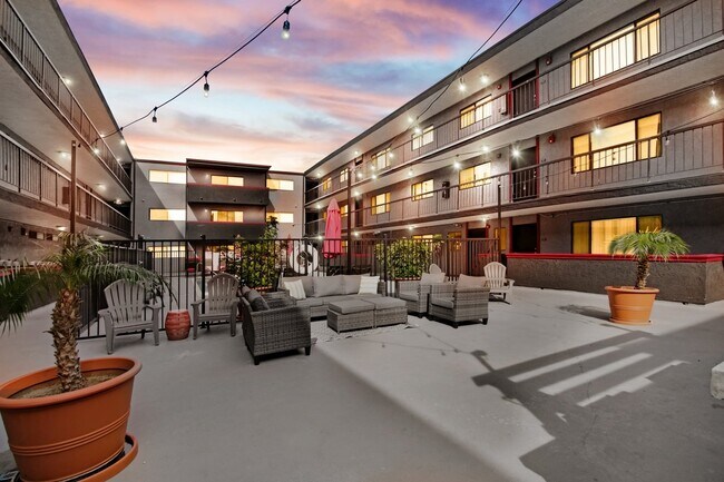 Foto del edificio - Valleywood Apartments