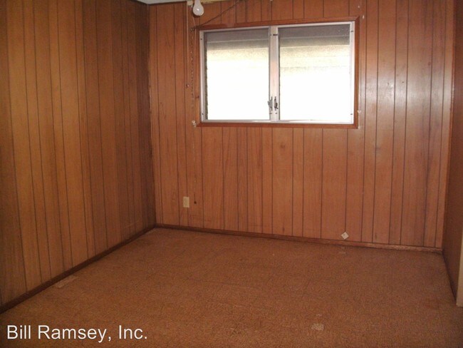 Building Photo - 510 Ihiihi Ave