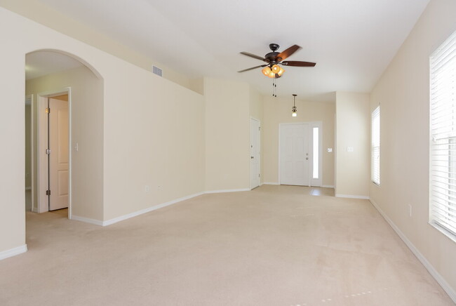 Building Photo - 2205 Colville Chase Dr