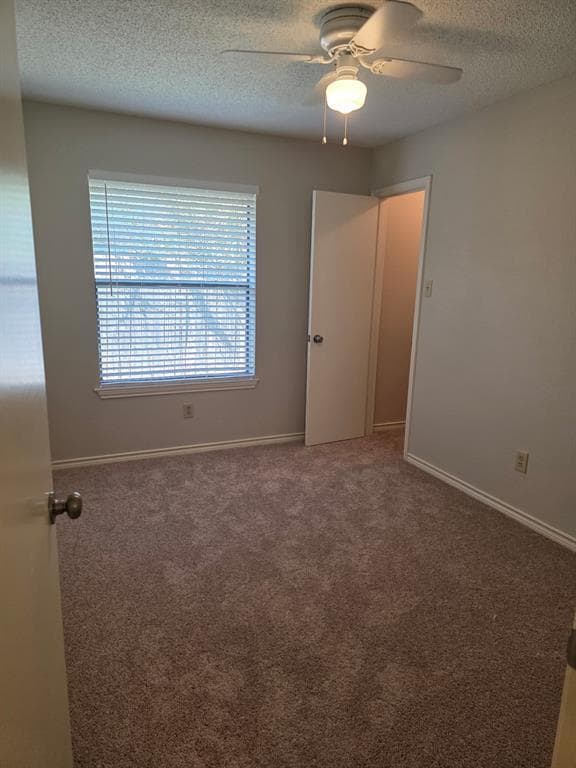 Building Photo - 808 David Curry Dr