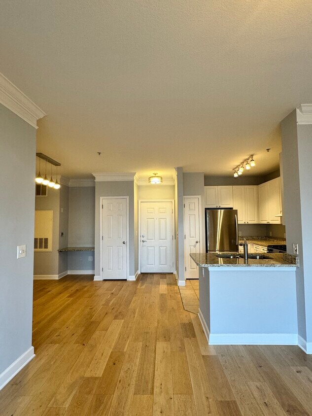 Primary Photo - 501 Hungerford Dr