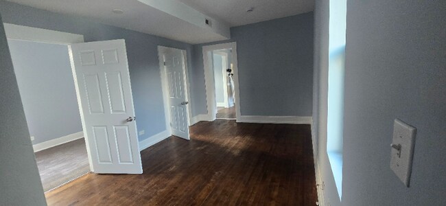 Foto del edificio - 2935 W Walnut St