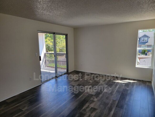 Foto del edificio - 627 3rd St