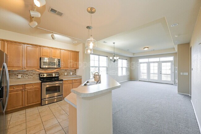 Foto del edificio - 2230 S Vaughn Way