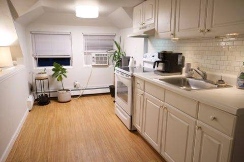 Primary Photo - 6837 Dartmouth St