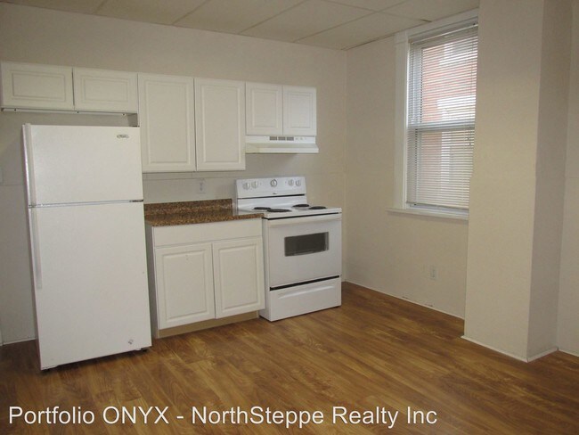 Foto del edificio - 1438 Hunter Ave
