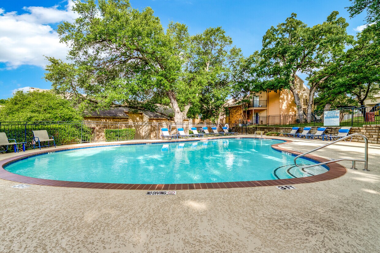 Shadow Ridge Apartments Arlington, TX
