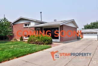 Building Photo - 1178 Dupont Ave