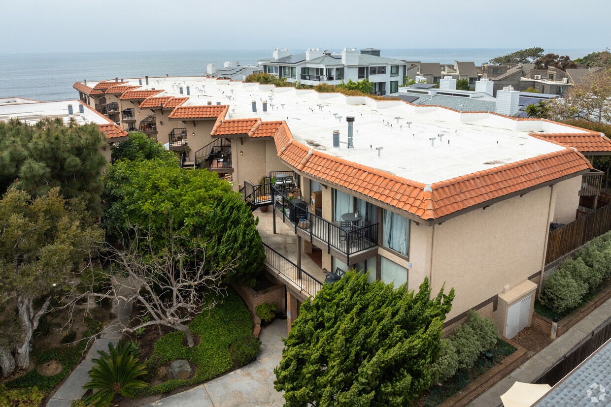 Del Mar Shores - 190 Del Mar Shores Ter Solana Beach, CA 92075 |  Apartments.com