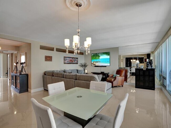 Foto del edificio - 4280 Galt Ocean Dr