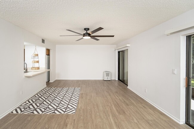 Building Photo - 39 Alcira Ct