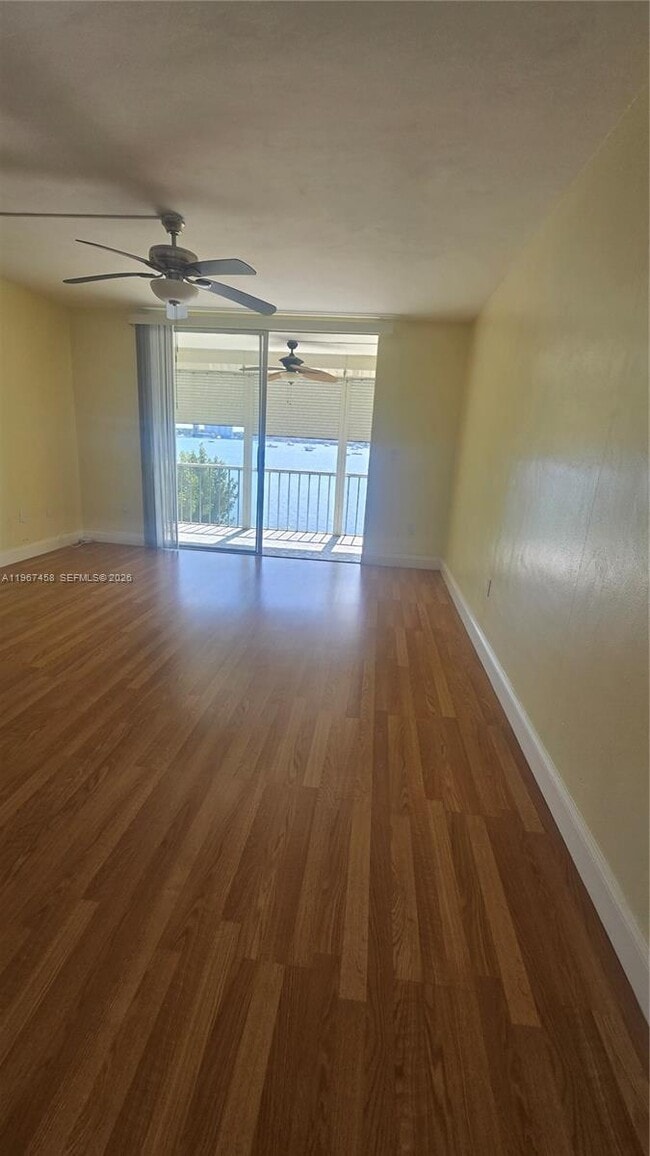 Building Photo - 3000 Marcos Dr