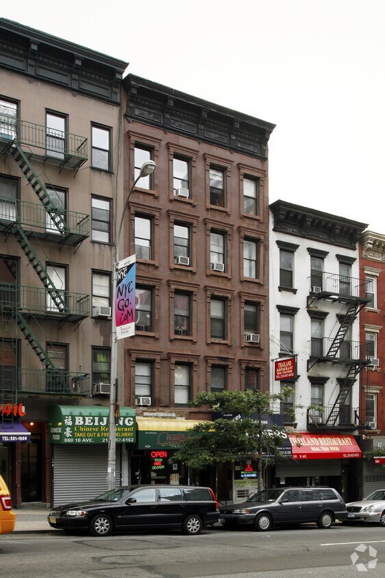 Foto del edificio - 858 10th Ave