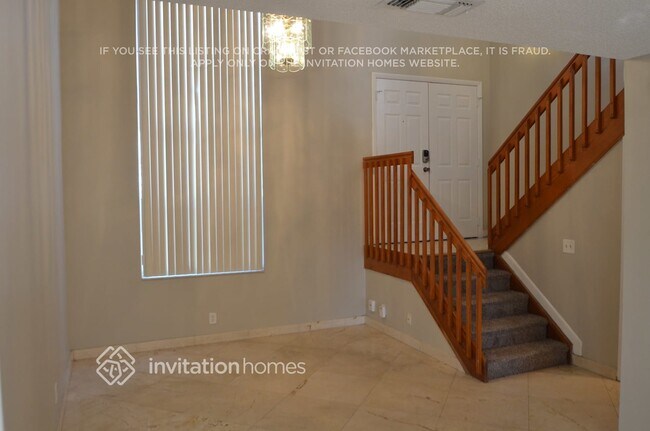 Building Photo - 6680 Fern St