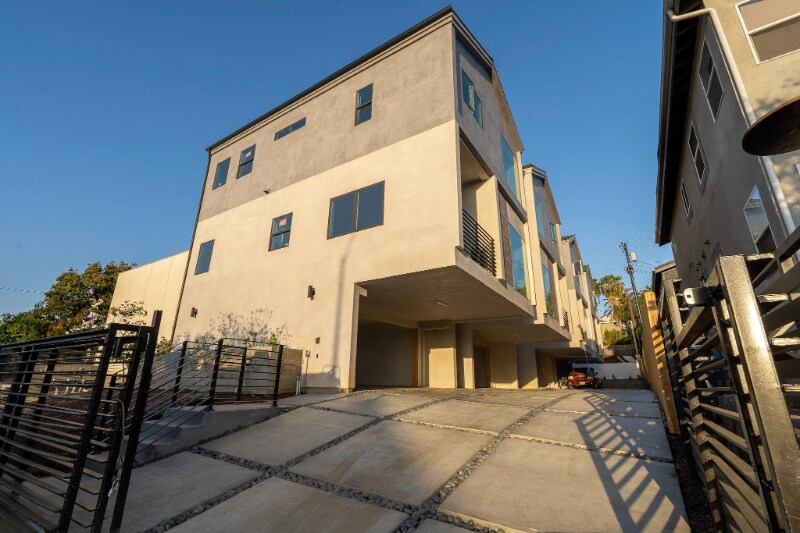 Foto principal - 140 N Carondelet St