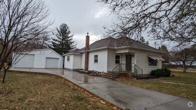 Building Photo - 142 N 400 E