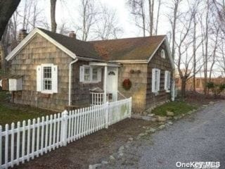 Primary Photo - 4 Childs Ln