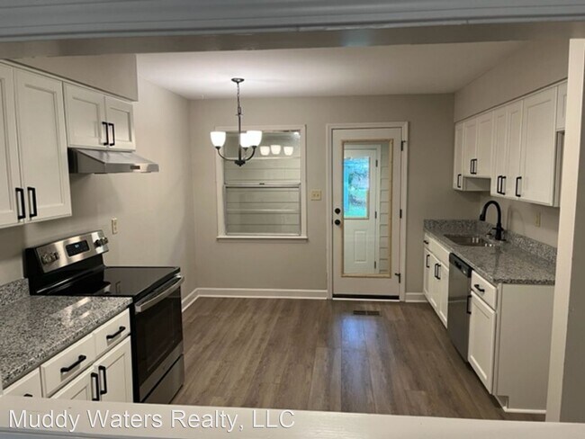 Building Photo - 2 br, 1 bath House - 2120 Mt Pleasant