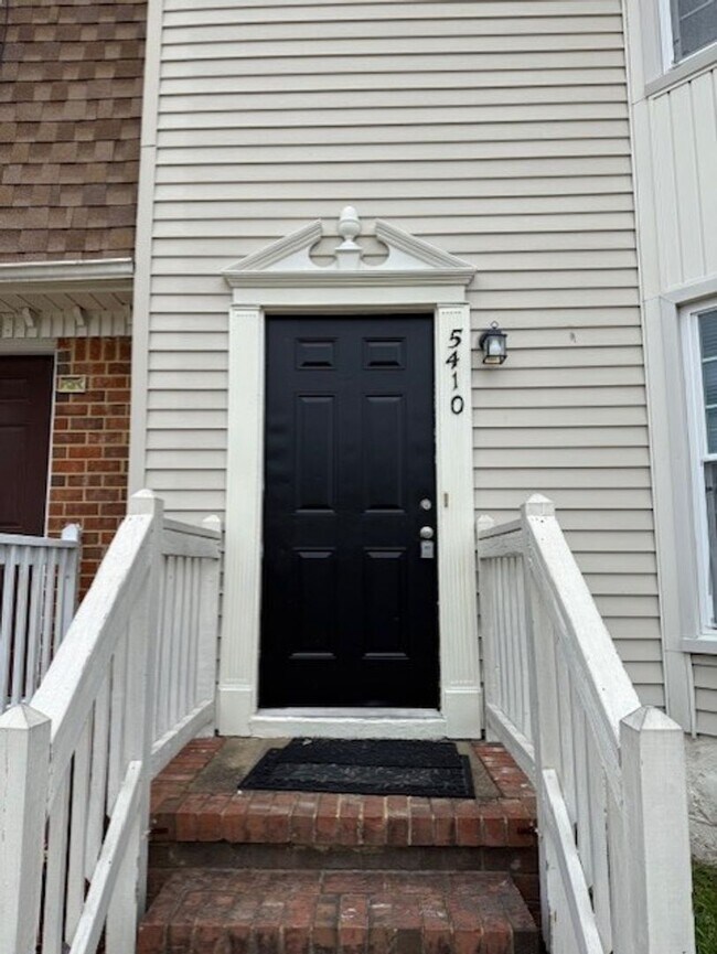 Foto del edificio - Campus East