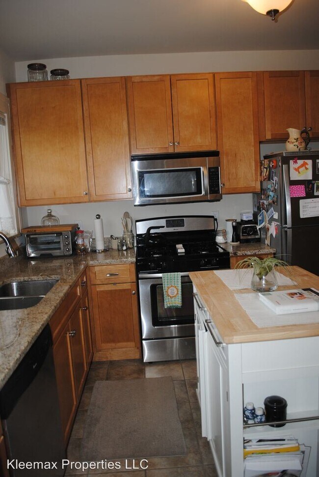 Foto del edificio - 2 br, 2 bath Apartment - 3580 Burch