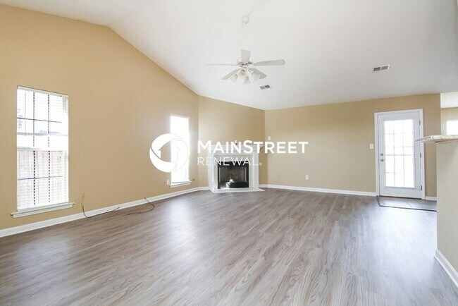 Foto del edificio - 3 Bedroom Pet-Friendly Home in Cordova, TN...