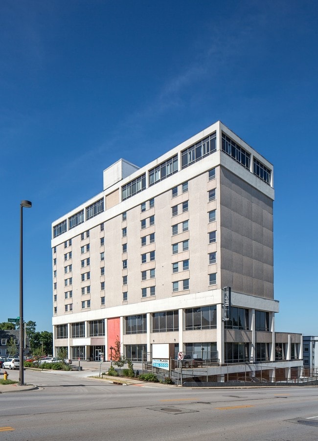 Building Photo - Park Plaza Condominiums