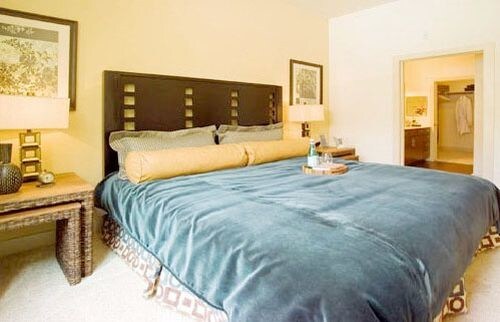 Foto del edificio - 2434 Sawyer Heights St