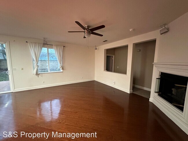 Building Photo - 5 br, 2.5 bath House - 1643 Princeton Road