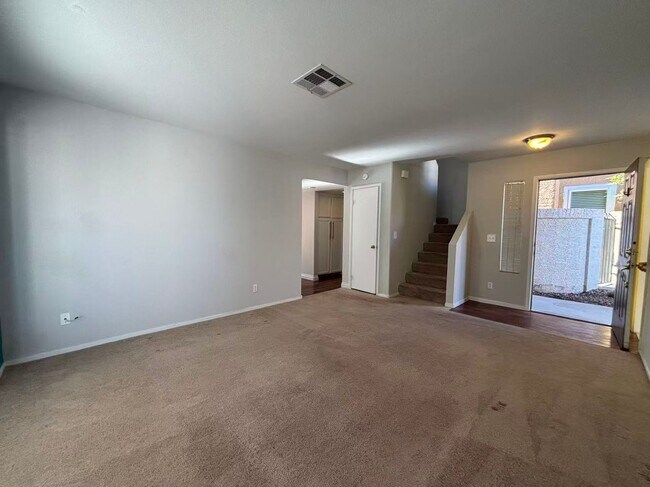 Building Photo - 8321 Sky Canyon Ct