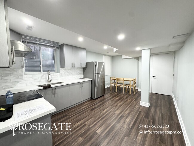 Photo du bâtiment - 2-Bedroom Basement Apartment with Internet, In-Unit Laundry & Parking – Brampton