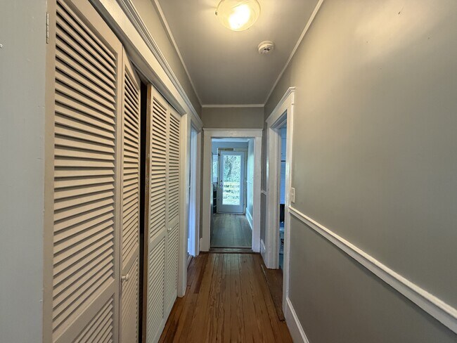 Building Photo - 414 Bladen St