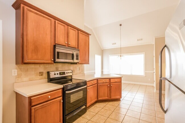 Building Photo - 1225 Havenwood Dr